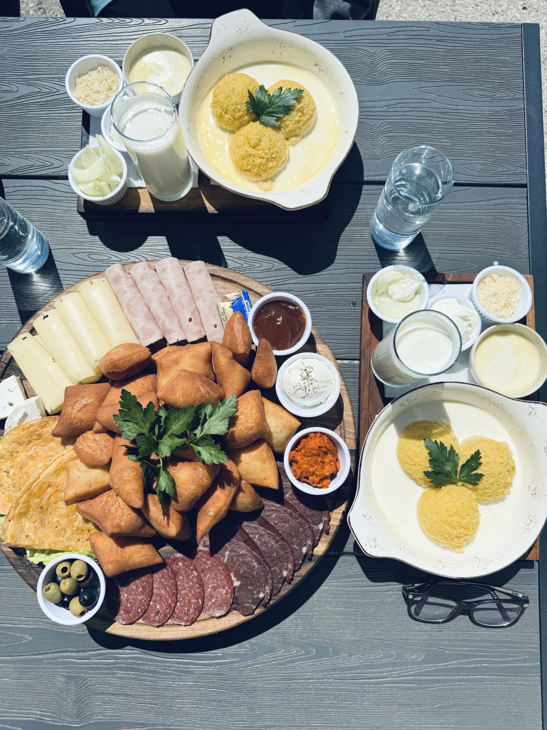 Hrana i pogled u Restoranu 960